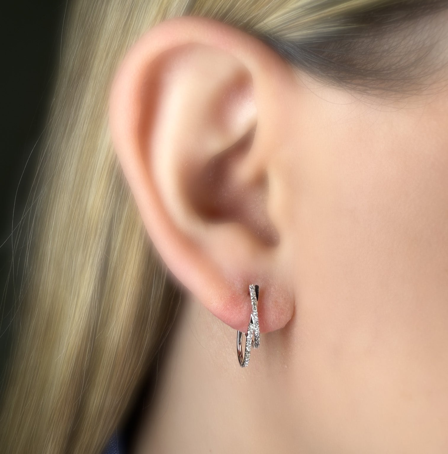 Diamond Earrings in White Gold 14k