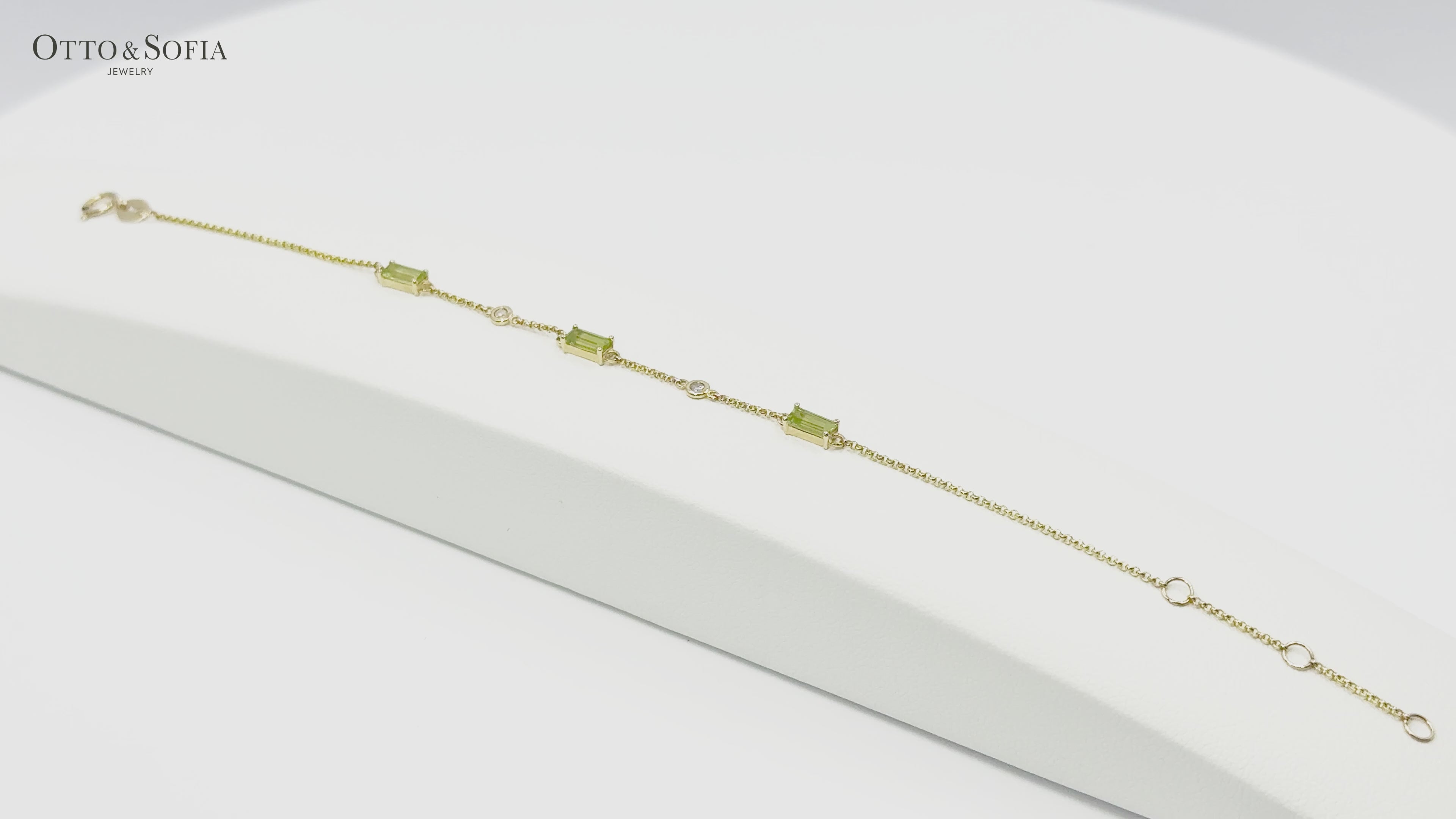 Load video: Peridot and Diamond Bracelet in Yellow Gold 14K